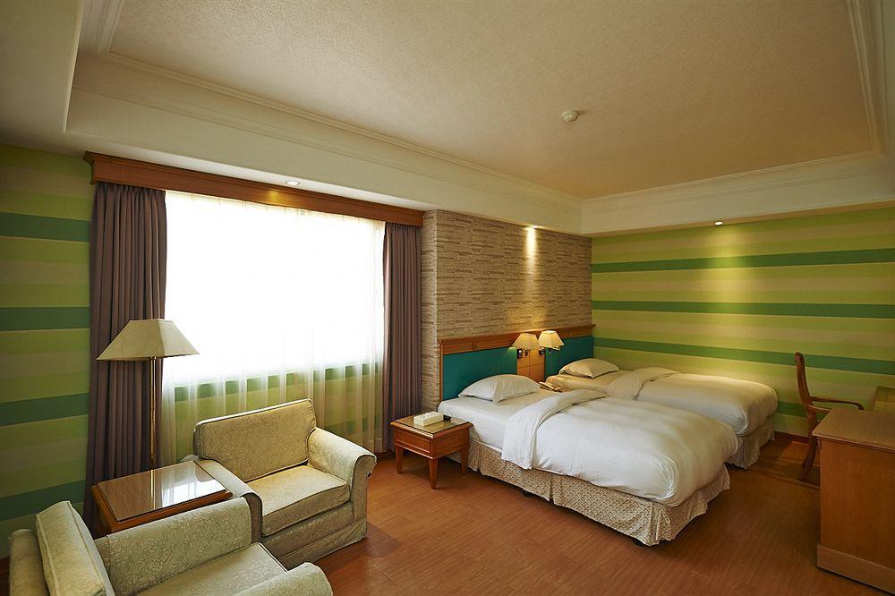European Castle Motel Xinying Exterior foto
