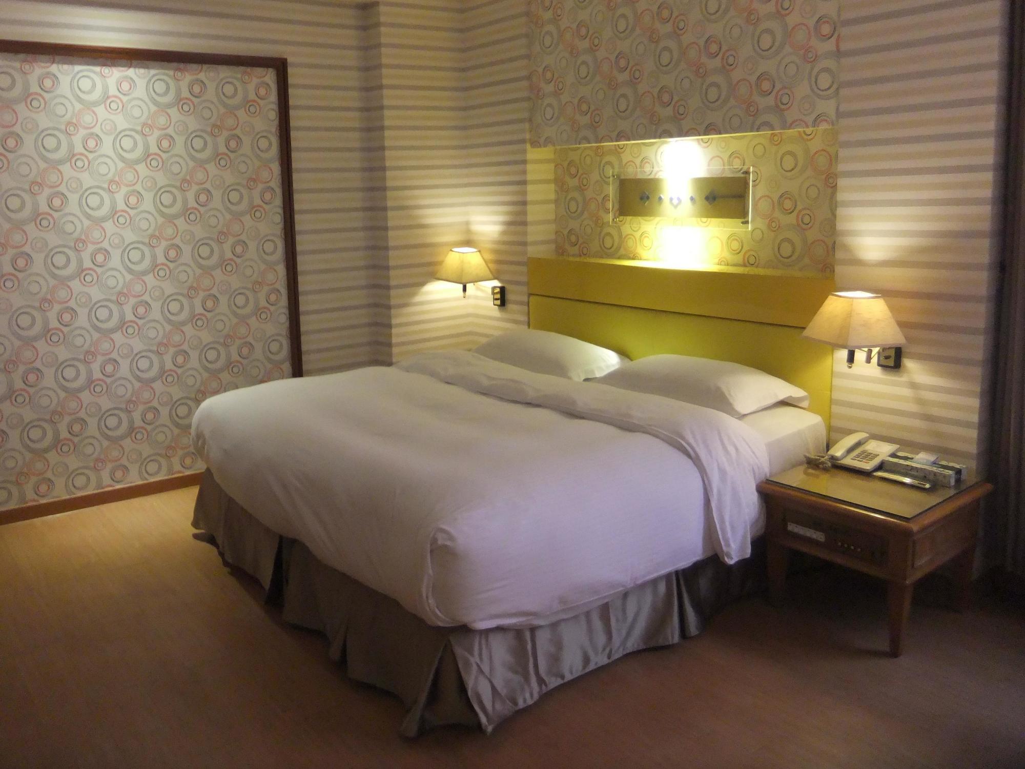 European Castle Motel Xinying Exterior foto